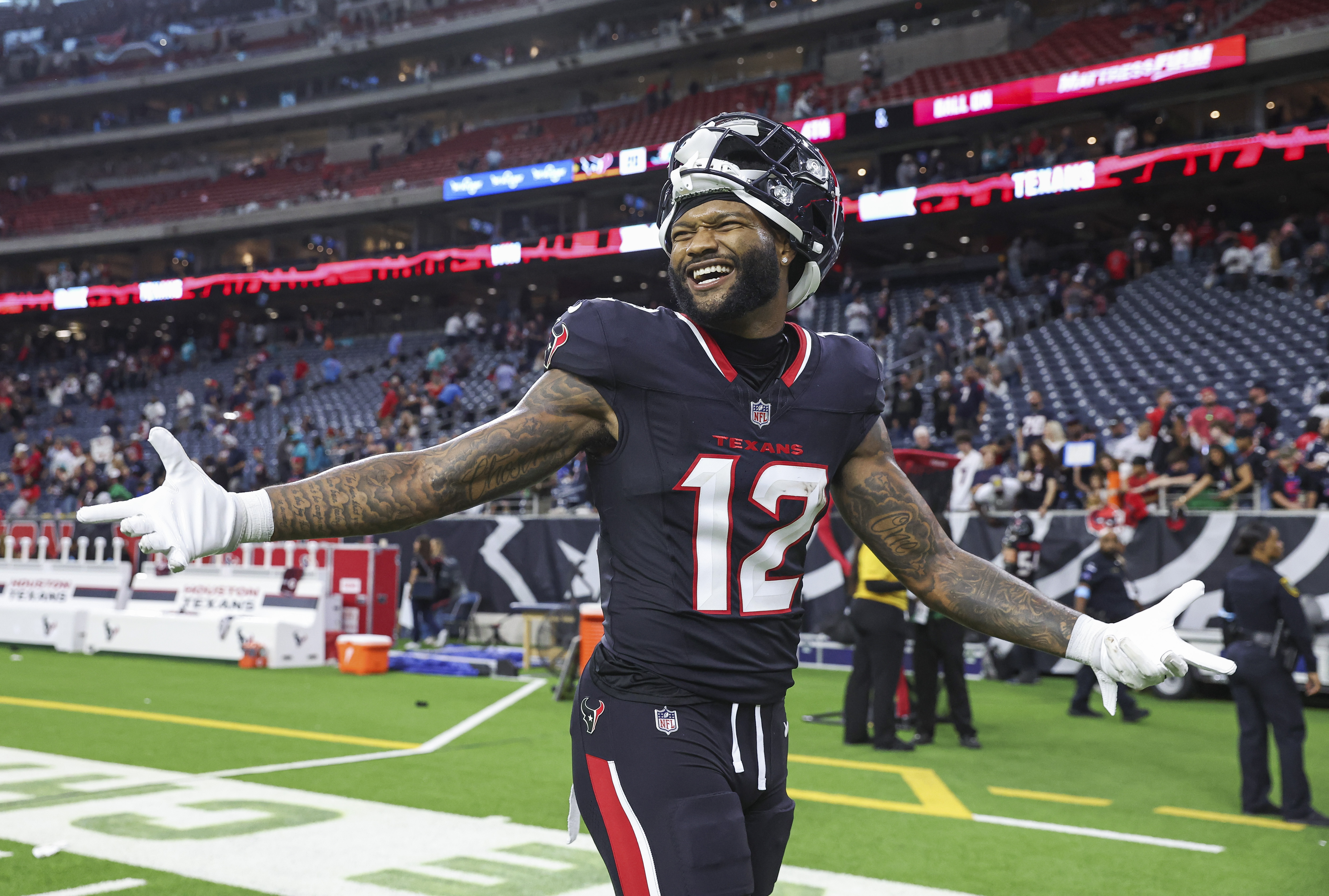 NFL: Miami Dolphins at Houston Texans